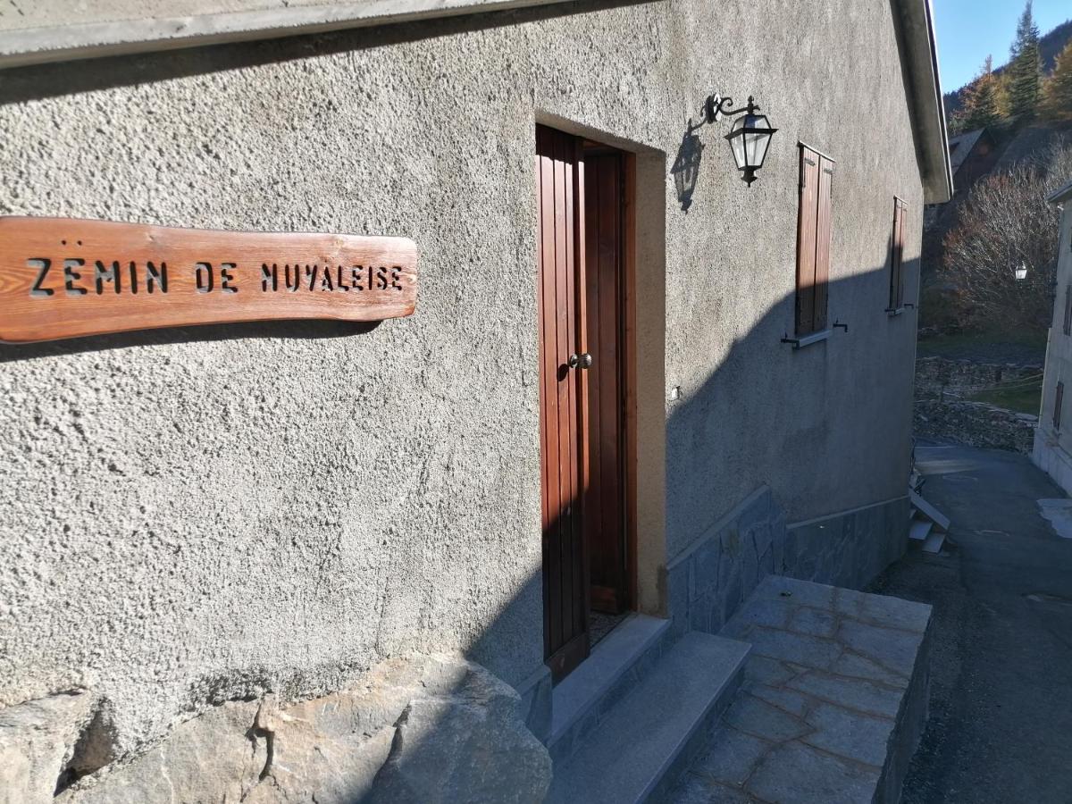 Chalet Del Paese Incantato Moncenisio Bagian luar foto